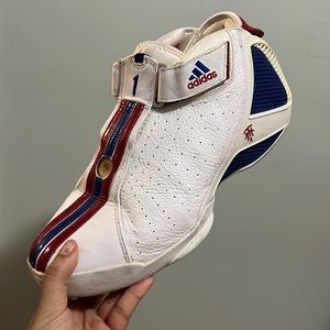 Vintage Adidas Men’s Sneakers